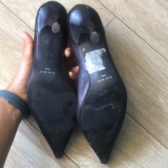 Nine West pointed toe heel - Picture 3 of 3
